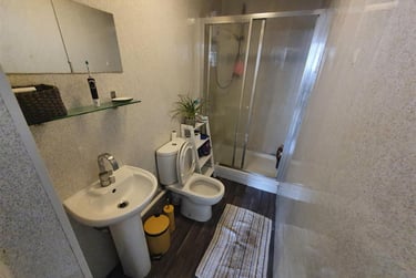 2 bed flat, Moira Street, Adamstown, Cardiff, CF240EQ - Image 10